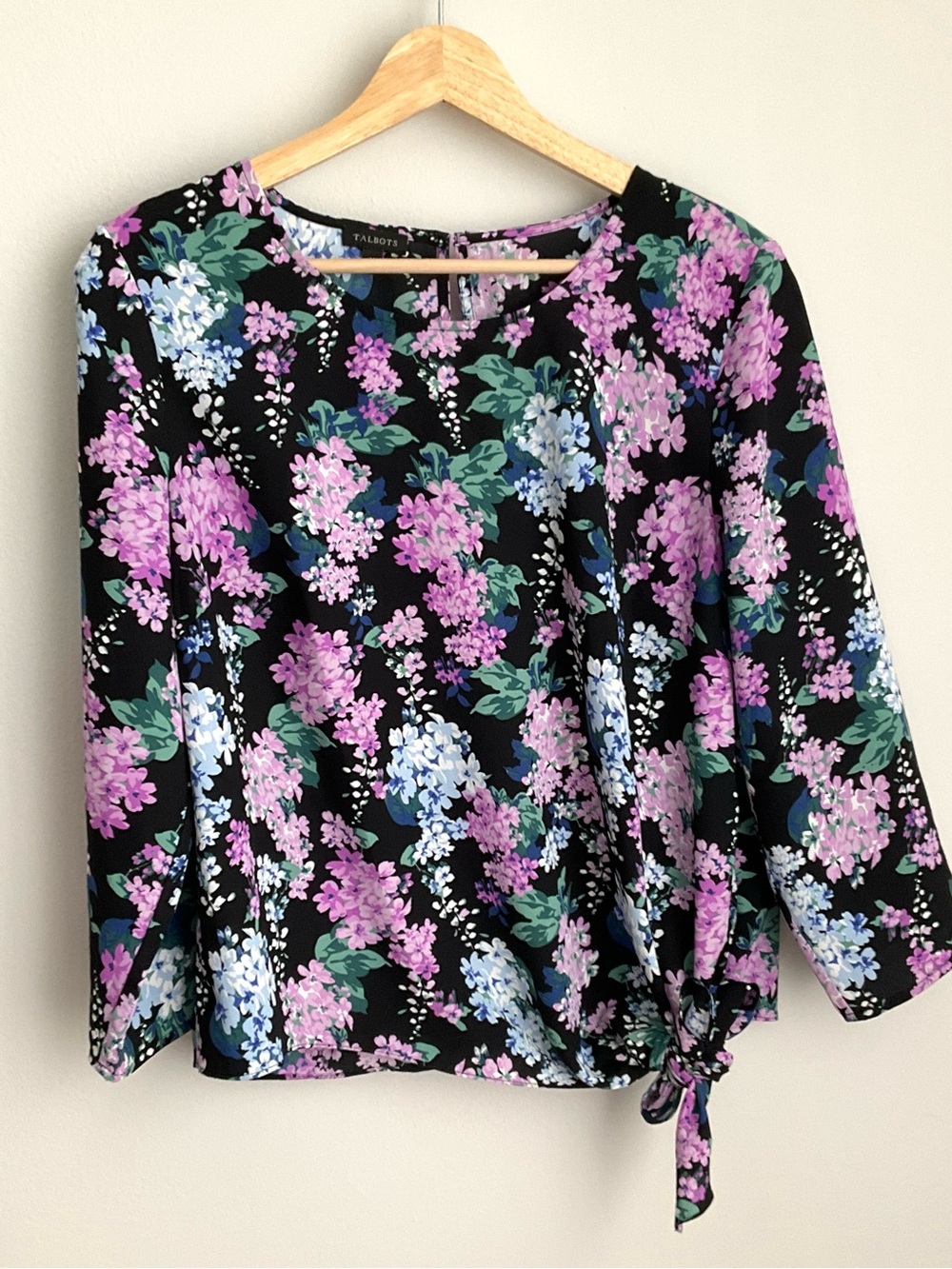 Talbots Medium Black Floral Tie-Hem Women's Blouse